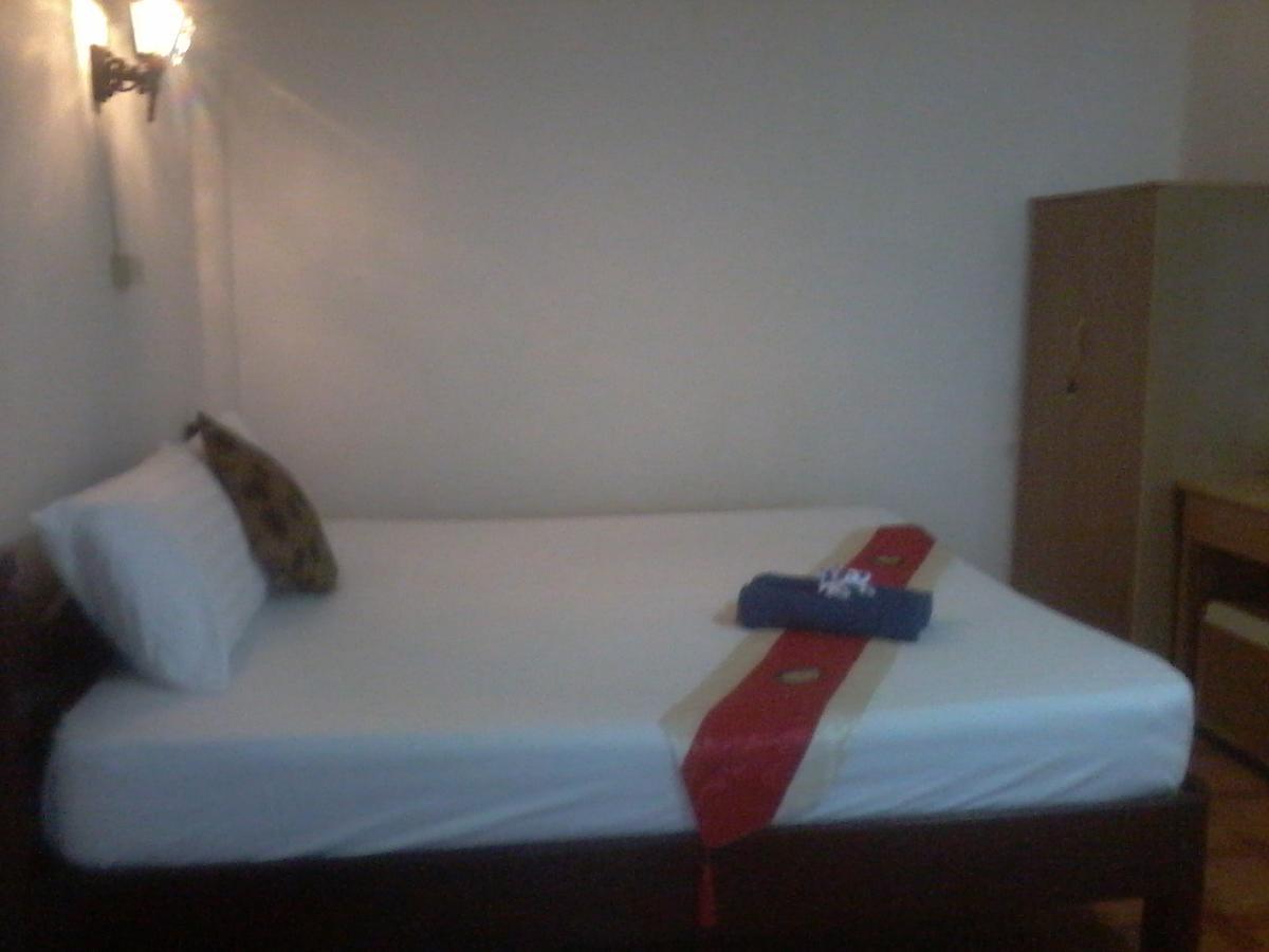 Hotel Bang Son Golden View Baan Khai Exterior foto
